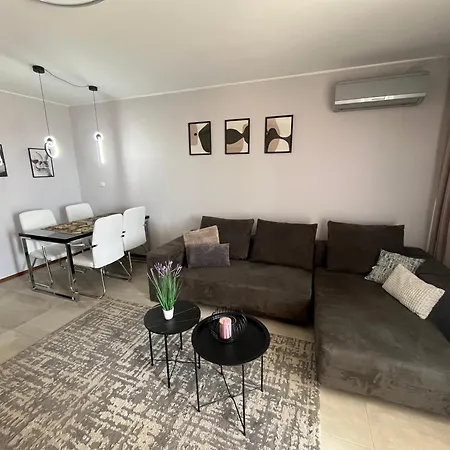 Apartament Evksinograd *